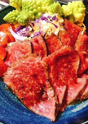 にんにくわさび醤油で！牛もも肉のたたき-レシピのメイン写真
