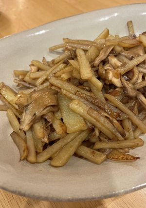 じゃがいもと舞茸の黒酢炒め-レシピのメイン写真