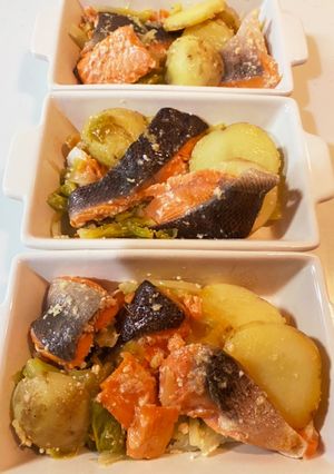 塩麹に漬けた鮭と、野菜のコンソメ煮-レシピのメイン写真