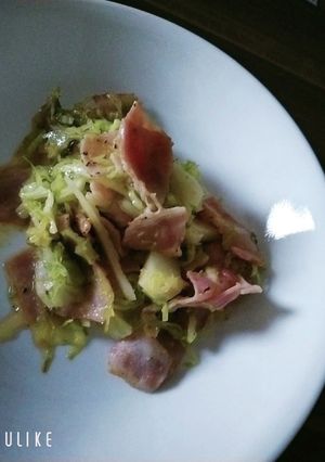 キャベツとベーコンを塩味で。-レシピのメイン写真