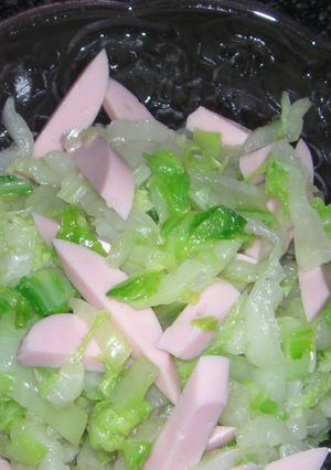 シンプル・白菜とソーセージの酢物-レシピのメイン写真