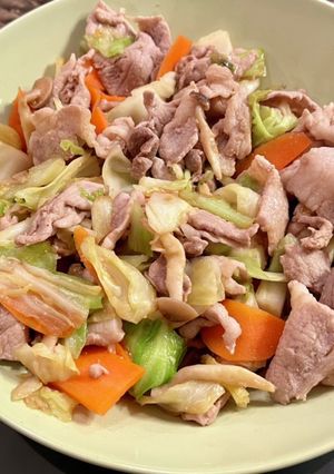 我が家の定番★肉野菜炒め-レシピのメイン写真