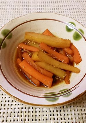 簡単常備菜！人参とじゃがいものきんぴら-レシピのメイン写真