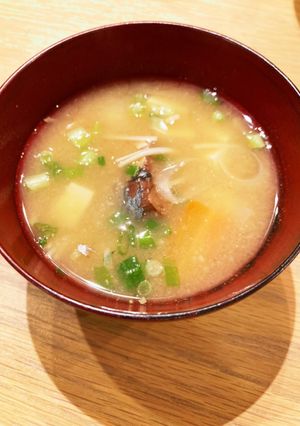 鯖の味噌煮缶でお味噌汁-レシピのメイン写真