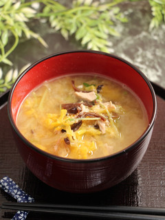 簡単!ツナと白菜のお味噌汁 +きくらげ-レシピのメイン写真