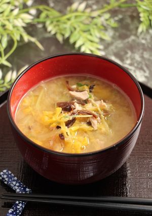 簡単！ツナと白菜のお味噌汁　+きくらげ-レシピのメイン写真