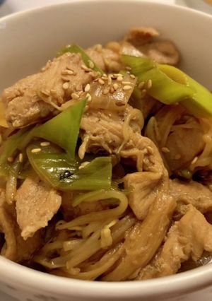 ヨーロッパでも！豚肉ですき焼き風-レシピのメイン写真