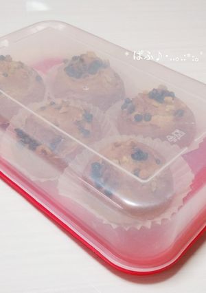 菓子パン、マフィンなどの保存はタッパーで-レシピのメイン写真