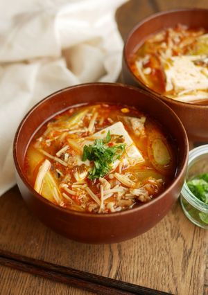 サバ缶で出汁いらず！超簡単キムチチゲ-レシピのメイン写真