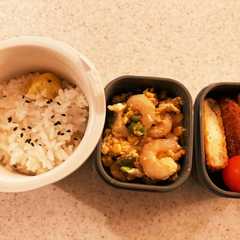 รูปของ 豚肉の海苔と青じそ巻き高校生男子弁当
