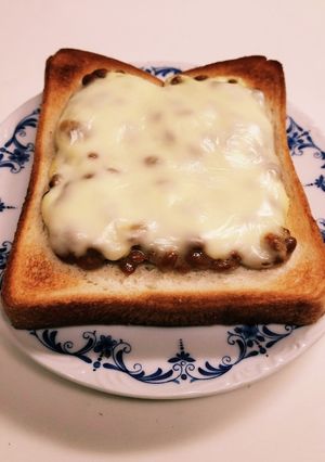 納豆の新しい食べ方☆納豆トーストその2♪-レシピのメイン写真