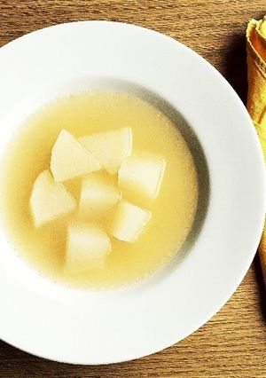 ボーンブロスと大根のきれいになるスープ-レシピのメイン写真