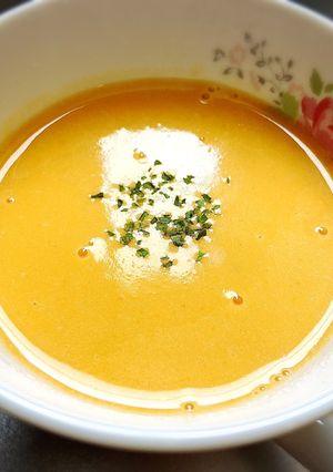 牛乳でピーナッツカボチャのポタージュ-レシピのメイン写真