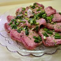 基本からアレンジまで！思わずつくりたくなる「牛タン 塩だれ」の