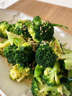モリモリ食べれる超簡単ブロッコリー-レシピのメイン写真