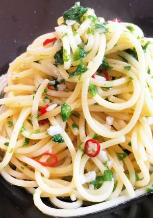 洋食屋さんの【ペペロンチーノ】-レシピのメイン写真