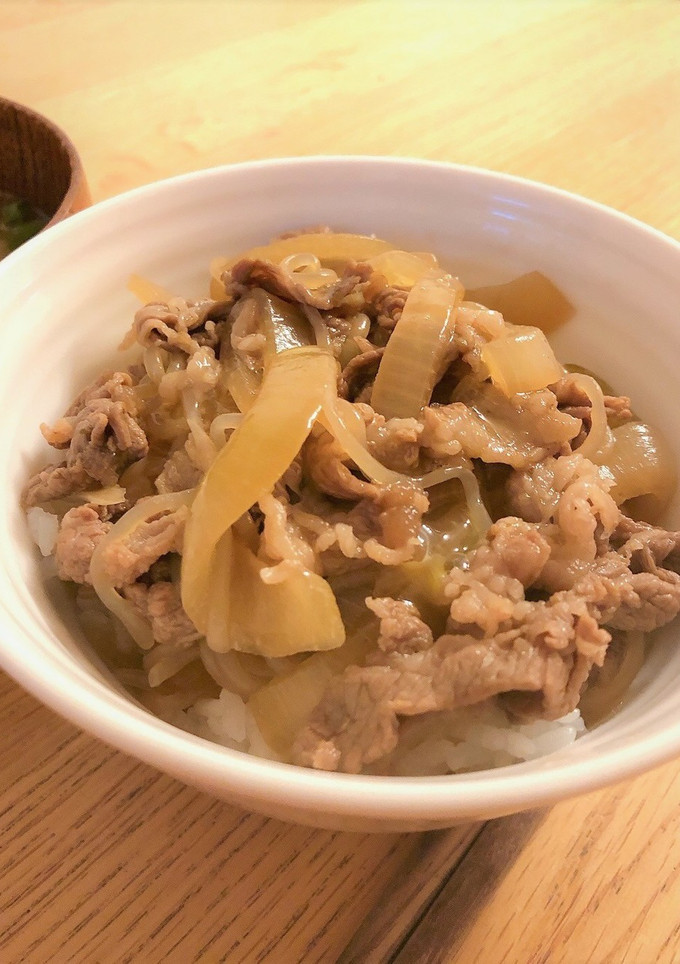 だしがしみしみ♪ 定番の牛丼-レシピのメイン写真