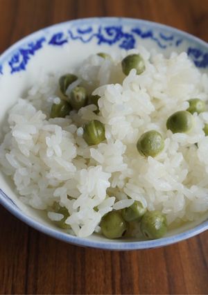 旬のグリンピースを使った豆ごはん-レシピのメイン写真