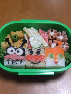 キャラ弁 キューブ アンパンマントリオ-レシピのメイン写真