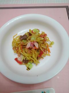 簡単ランチ、よく食べる一歳のこの焼きそば-レシピのメイン写真