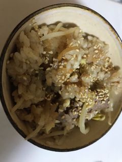 もやしと牛肉の炊き込みご飯-レシピのメイン写真