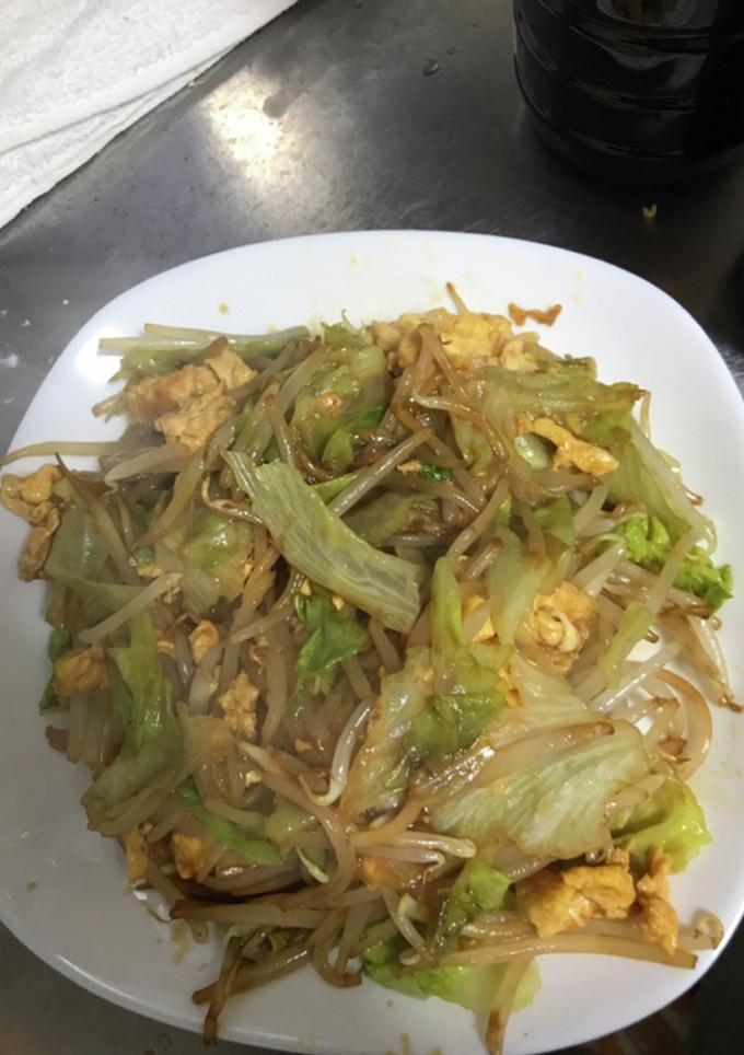 レタスともやしのオイスター炒め-レシピのメイン写真