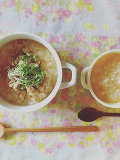 【離乳食】春にんじんと鶏胸ひき肉のお粥-レシピのメイン写真