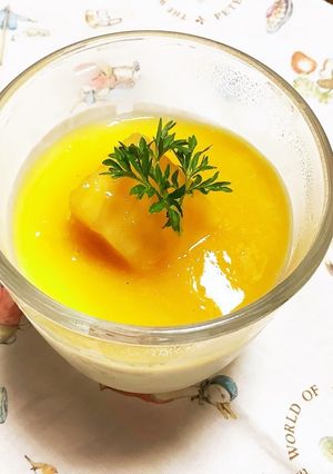 パンナコッタwithマンゴーソース♪-レシピのメイン写真