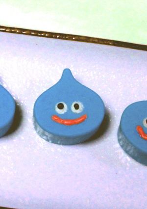 シリコン型で青いスライムチョコ♪-レシピのメイン写真
