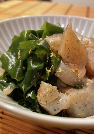 こんにゃくとワカメの和おかず-レシピのメイン写真