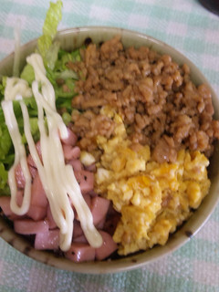 簡単★4色どん-レシピのメイン写真