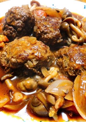 初心者の簡単煮込みハンバーグ-レシピのメイン写真