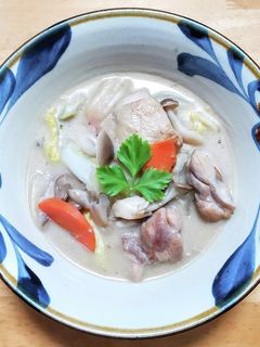 鶏ももと白菜にキノコのアーモンドミルク煮-レシピのメイン写真