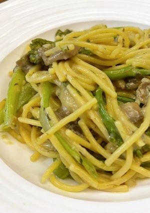 きのことブロッコリーニのクリームパスタ-レシピのメイン写真