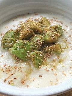 極上満たされ山芋とアボカドわさび白だし丼-レシピのメイン写真