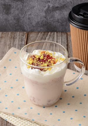 ショートケーキ風ホットドリンク-レシピのメイン写真