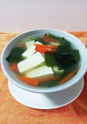 豆腐とわかめの低カロリースープ-レシピのメイン写真