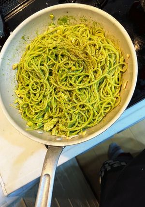 ニラのジェノバソースパスタ（ニラベーゼ）-レシピのメイン写真