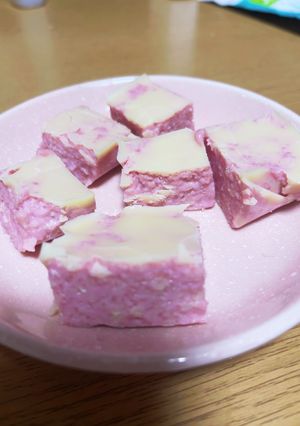 豆腐で簡単！ヘルシーいちご生チョコ-レシピのメイン写真