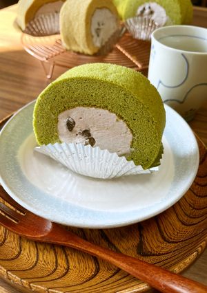 抹茶のシフォンロールケーキ小豆クリーム-レシピのメイン写真
