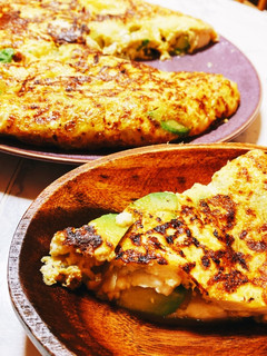 ヘルシー 豆腐とアボカドのオムレツ-レシピのメイン写真