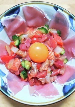 刺身に生ハムと野菜の中華風バラちらし-レシピのメイン写真
