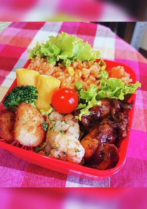 煮込みハンバーグ入りお弁当-レシピのメイン写真