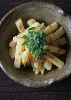 すっぱさがクセになるじゃがいもの梅肉和え-レシピのメイン写真