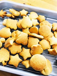 ホットケーキMIXで簡単!型抜きクッキー-レシピのメイン写真