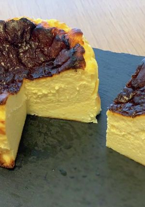 超簡単お店クオリティ！バスクチーズケーキ-レシピのメイン写真