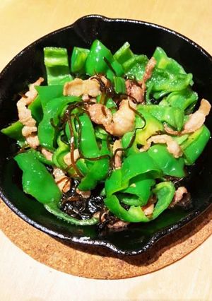 塩昆布とピーマンの豚バラ炒め-レシピのメイン写真
