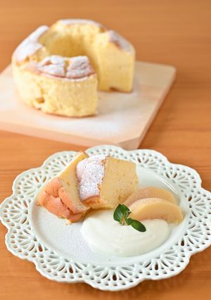 消化にやさしい桃のシフォンケーキ-レシピのメイン写真