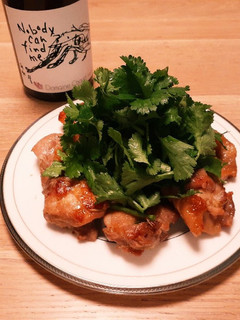 ワインに合う♪鶏もも肉のナンプラー焼き-レシピのメイン写真