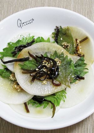 大根と大葉の塩昆布ポン酢漬け-レシピのメイン写真